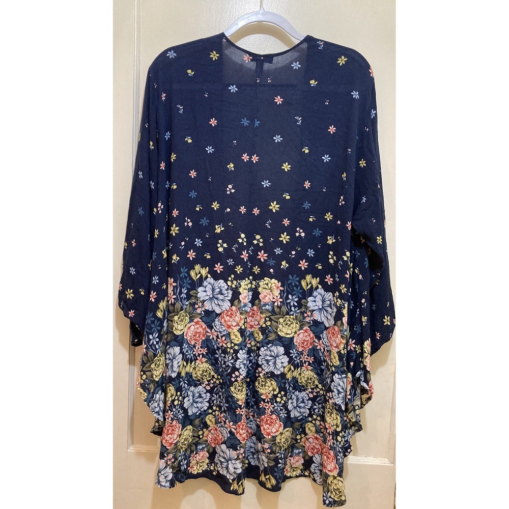 Torrid Womens Open Kimono Size 1/2 Blue Floral 3/4 Sleeve Teacher‎ Summer Beachy - Picture 6 of 11